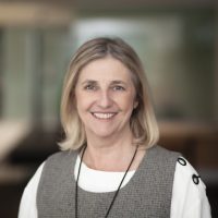 Dr Marita Long