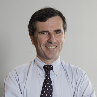 Prof Bruce Robinson