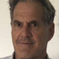 Dr Nigel Strauss