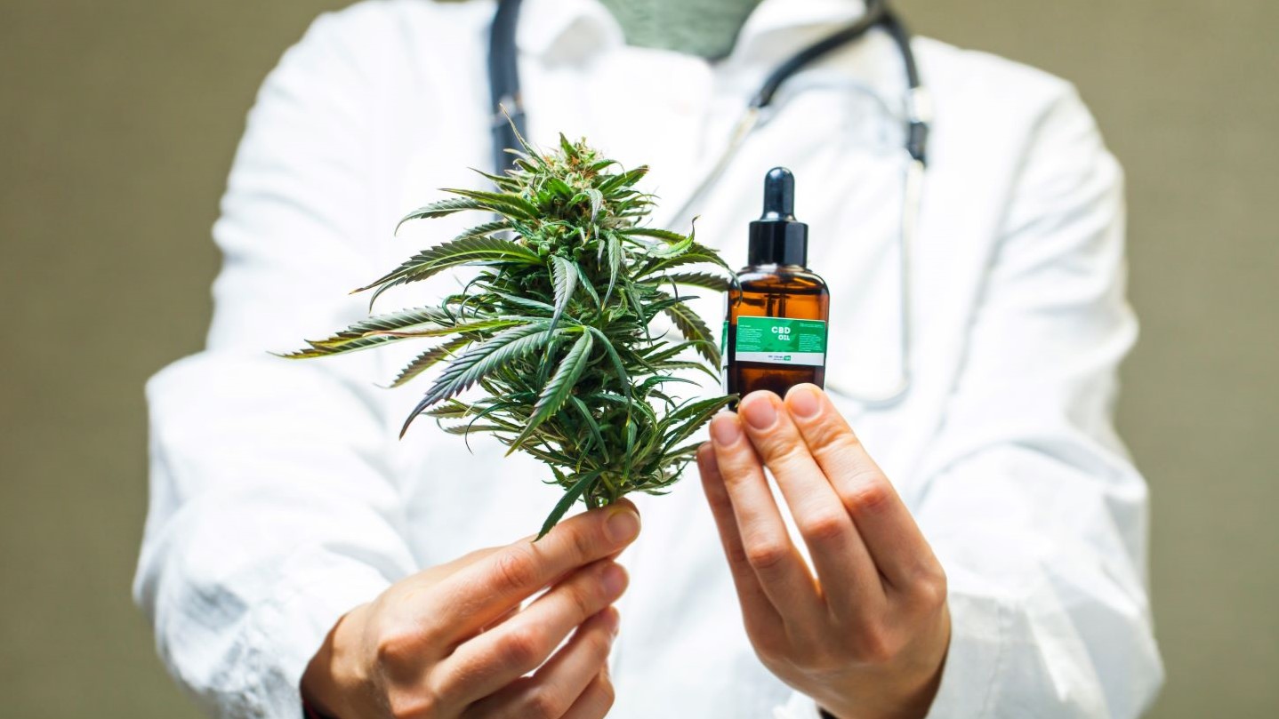CT Feature Image - Medicinal Cannabis - Rechtin